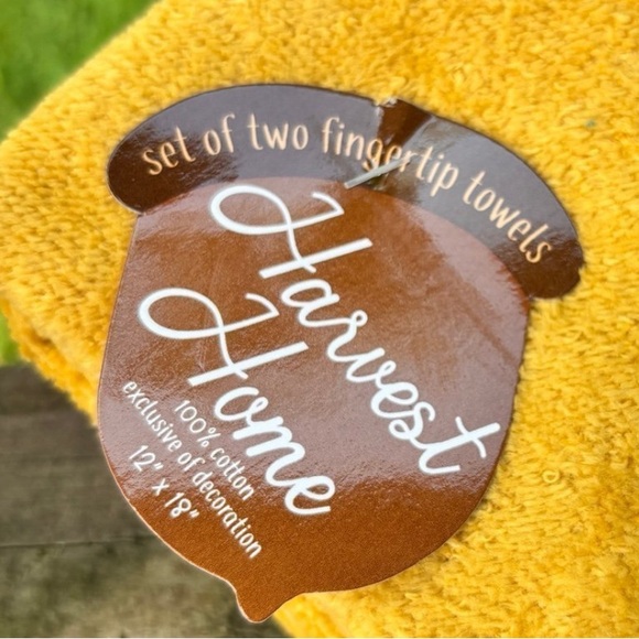 Adorable Cotton Set Of 2 Plaid & Polkadot Pumpkin Hand Towels - Picture 4 of 4